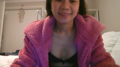 dylene1986 online show from June 22, 10:45 am