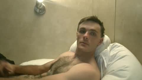 Snapshot of dylp400 chatting on December 26, 2:05 pm dylp400 online show from December 26, 2:05 pm