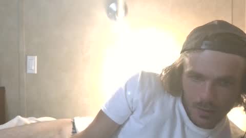 Snapshot of dylp400 chatting on October 8, 1:58 am dylp400 online show from October 8, 1:58 am