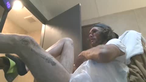 Snapshot of dylp400 chatting on October 22, 9:31 am dylp400 online show from October 22, 9:31 am