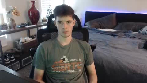 Snapshot of ealexk chatting on November 21, 8:07 pm Alex online show from November 21, 8:07 pm