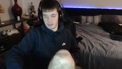 Snapshot of ealexk chatting on March 25, 1:55 am Alex online show from March 25, 1:55 am