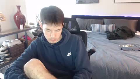 Snapshot of ealexk chatting on March 25, 6:58 pm Alex online show from March 25, 6:58 pm