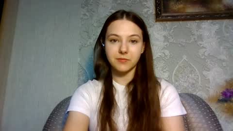 Yuni online show from April 5, 6:10 am