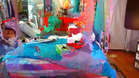 Snapshot of eastbayboy57 chatting on January 18, 2:26 am eastbayboy57 online show from January 18, 2:26 am