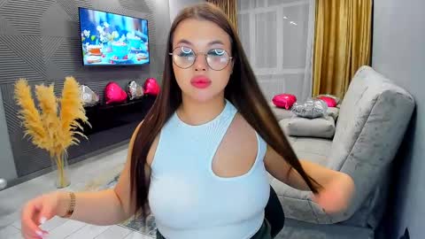 Snapshot of easternbeautyy chatting on March 2, 10:59 pm easternbeautyy online show from March 2, 10:59 pm