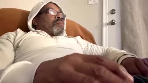 easternjerk online show from May 10, 6:40 am