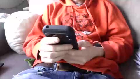 Snapshot of easylog chatting on October 12, 11:37 pm easylog online show from October 12, 11:37 pm