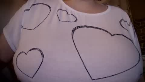 easysmart000 online show from March 23, 6:56 pm