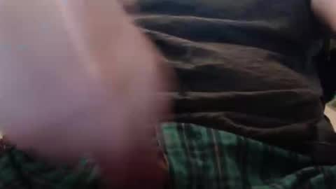 eat_a_peach2 online show from April 15, 10:33 am