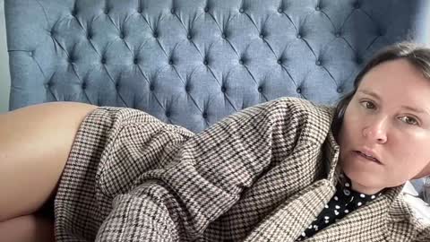 Snapshot of eatmypie69 chatting on September 15, 8:58 am Nadia Ferreira  online show from September 15, 8:58 am