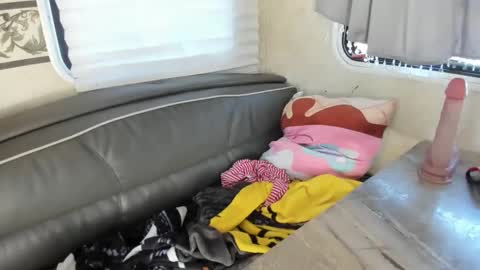 hi.. im baybee more spicyness ---  online show from December 26, 8:42 pm