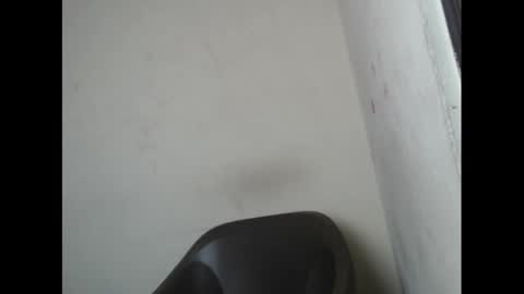 eatuupx online show from January 7, 7:10 am