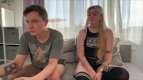 Snapshot of ebangelion chatting on November 17, 8:53 am Custom content and video calls are available as well online show from November 17, 8:53 am