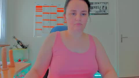 Snapshot of ebikon24 chatting on May 23, 4:22 pm ebikon24 online show from May 23, 4:22 pm