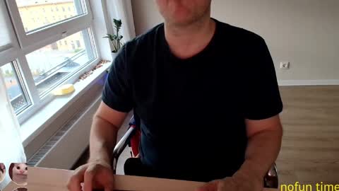 Snapshot of eblidator chatting on October 12, 11:42 am Vaco Eblidator online show from October 12, 11:42 am