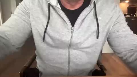 ebnk15 online show from October 23, 9:19 am