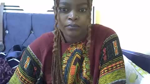 Snapshot of ebonicalprincess chatting on May 5, 10:12 am ebonicalprincess online show from May 5, 10:12 am