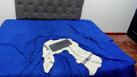 ebons_sexy online show from December 7, 5:48 am