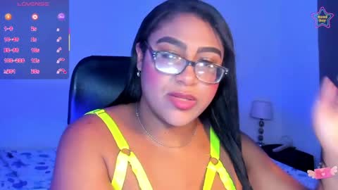ebony__queen2 online show from May 16, 6:28 pm