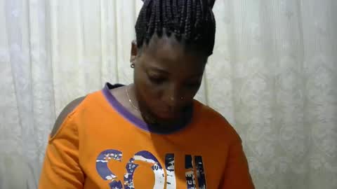 Snapshot of ebony_candy1998 chatting on April 4, 4:33 am ebony_candy1998 online show from April 4, 4:33 am