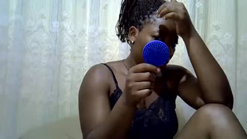 Snapshot of ebony_candy1998 chatting on June 29, 12:38 pm ebony_candy1998 online show from June 29, 12:38 pm