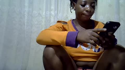 Snapshot of ebony_candy1998 chatting on July 15, 8:03 pm ebony_candy1998 online show from July 15, 8:03 pm