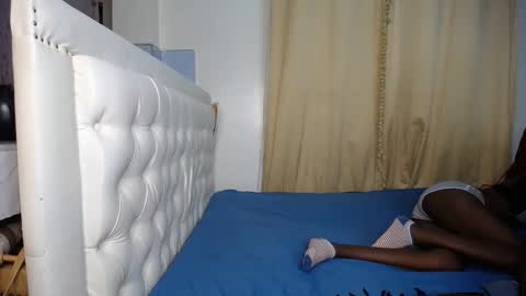 melons online show from February 25, 11:25 pm