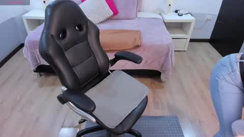 ebony_fantasy2 online show from October 21, 12:06 pm