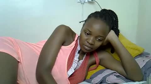 ebony_j online show from May 19, 1:22 am