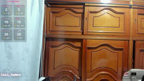 ebony_katterin online show from October 27, 11:03 am