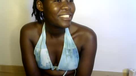 ebony_lynne online show from June 13, 9:57 pm