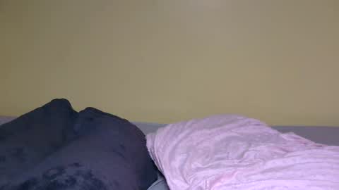 Snapshot of ebony_meganne chatting on July 11, 11:06 pm meganne online show from July 11, 11:06 pm