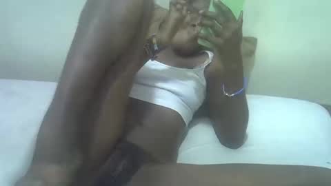 ebony_pearl59 online show from June 9, 9:10 am