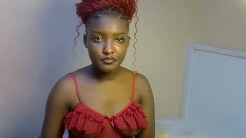 Snapshot of ebonybarbieee chatting on May 8, 6:24 pm Barbie online show from May 8, 6:24 pm