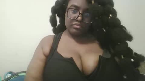 Snapshot of ebonybigtitqueen4 chatting on November 17, 2:50 am ebonybigtitqueen4 online show from November 17, 2:50 am