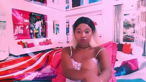 Snapshot of ebonyblisss chatting on February 20, 6:46 pm Tamia online show from February 20, 6:46 pm