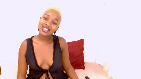 Snapshot of ebonyblisss chatting on March 4, 6:37 am Tamia online show from March 4, 6:37 am