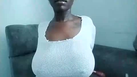 Snapshot of ebonycandymelani chatting on February 10, 10:31 am Ebony Melanie online show from February 10, 10:31 am