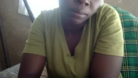 Snapshot of ebonychery chatting on June 20, 12:19 pm ebonychery online show from June 20, 12:19 pm