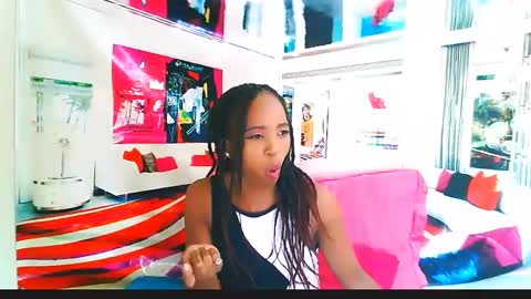 Nova online show from December 5, 6:55 pm