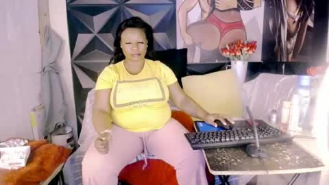 ebonyfancyfacexxx online show from June 25, 4:55 pm