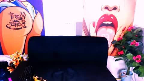 Snapshot of ebonykinkx chatting on January 20, 7:04 pm Call me MeL online show from January 20, 7:04 pm