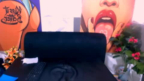 Snapshot of ebonykinkx chatting on January 25, 3:09 am Call me MeL online show from January 25, 3:09 am