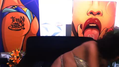 Snapshot of ebonykinkx chatting on February 13, 3:39 am Call me MeL online show from February 13, 3:39 am