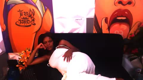 Snapshot of ebonykinkx chatting on February 13, 5:11 pm Call me MeL online show from February 13, 5:11 pm