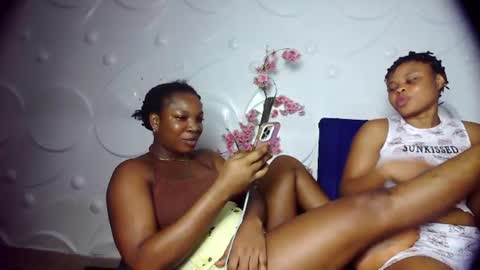 ebonykissxx online show from June 17, 10:00 pm