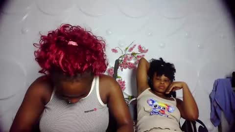 ebonykissxx online show from July 2, 10:05 pm