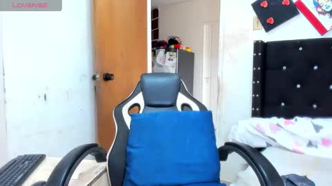 Snapshot of ebonylatinx chatting on January 21, 9:57 pm Angela online show from January 21, 9:57 pm