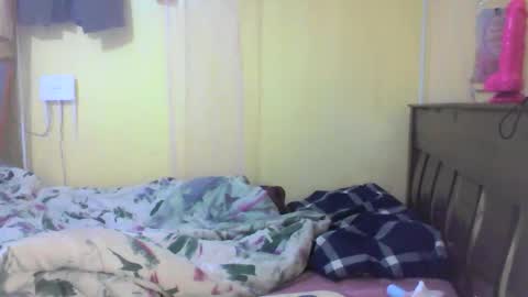 Snapshot of ebonymuse2 chatting on February 26, 7:35 pm Ebonymuse2 online show from February 26, 7:35 pm